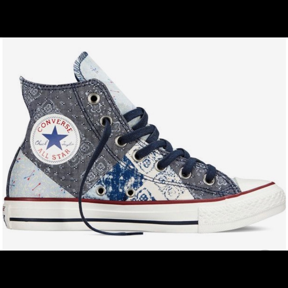 Bandana pattern Converse